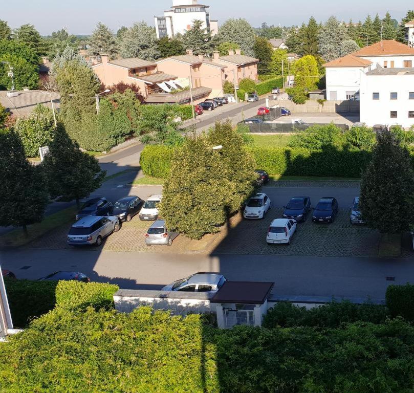 Milano Malpensa Grandi Mansarda Attico Apartamento Gallarate Exterior foto